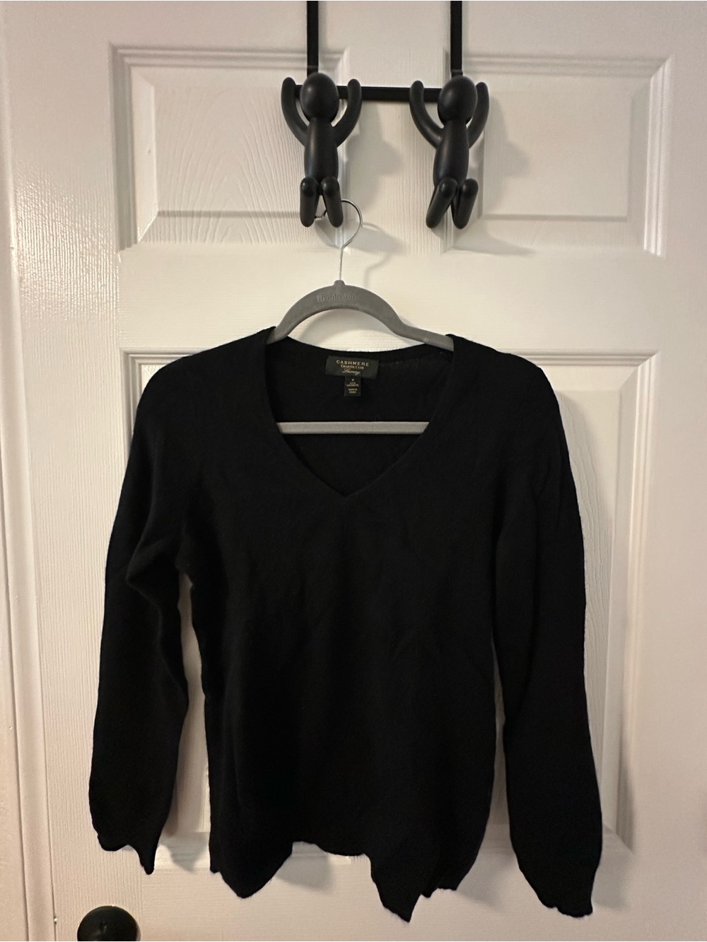 Charter Club Black 100% cashmere V-Neck Sweater
